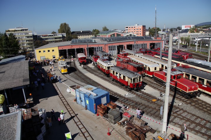 Tag der offenen TÃ Å r, Salzburg AG, Salzburger Lokalbahn, Remise, 01102011, foto: wildbild