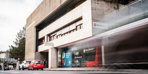 Fotos vom Kundencenter in der stadt